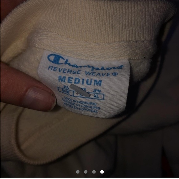 Cropped cream champion sweater ❤️🤍 - Picture 4 of 4